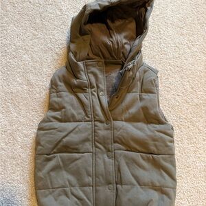 Little Bipsy Hooded Puffer Vest - Olive